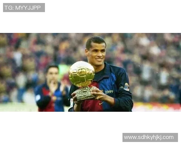 曾获世界足球先生荣誉的著名球星盘点与辉煌历程