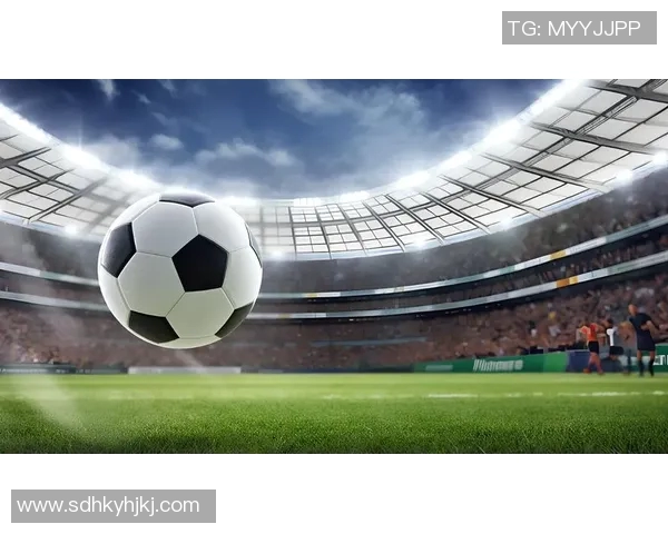 足球巨星风采速写：捕捉绿茵场上的激情瞬间与精彩动作