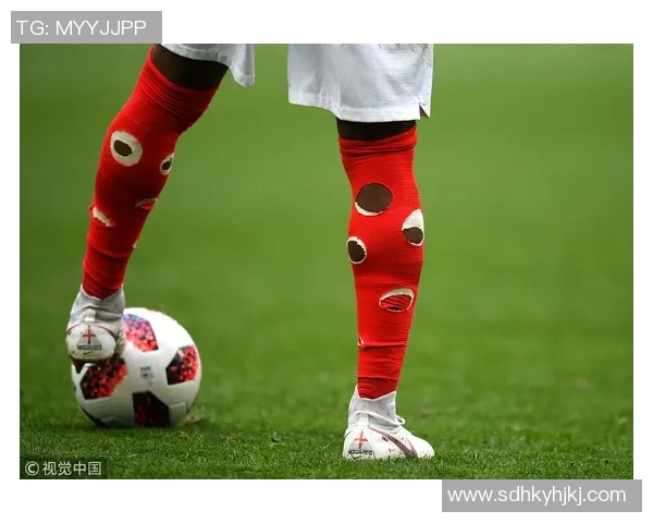 穿薄足球袜的球星是谁? 穿薄足球袜的球星是谁?